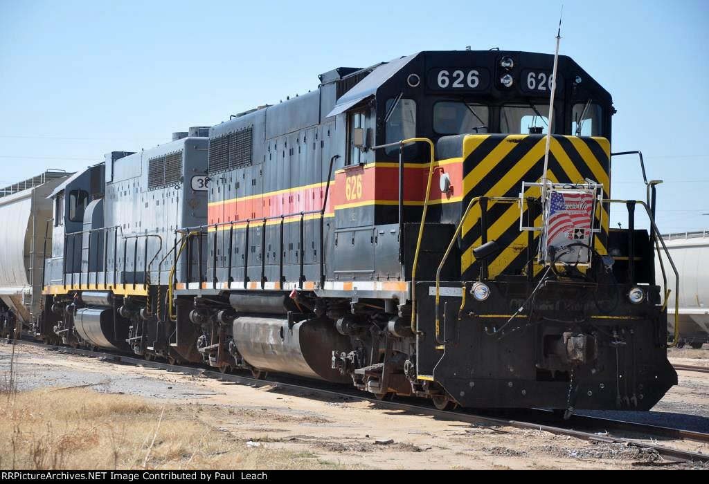 Tied down sand train